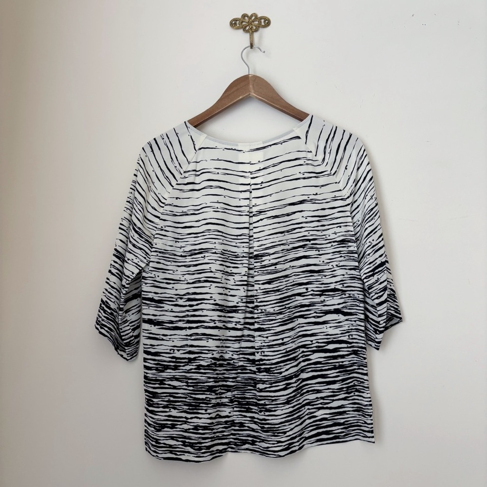 Vince White & Black Striped Silk Blouse XS Office Chic - Picture 6 of 10